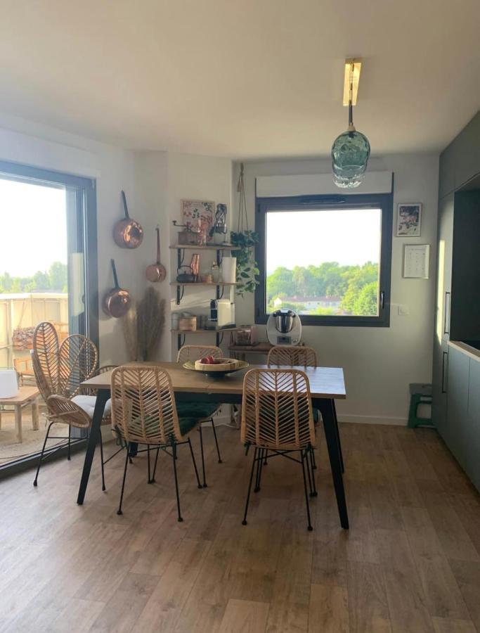 Nice 64 M With Balcony Near The Train Station Apartment Bordeaux Exterior photo